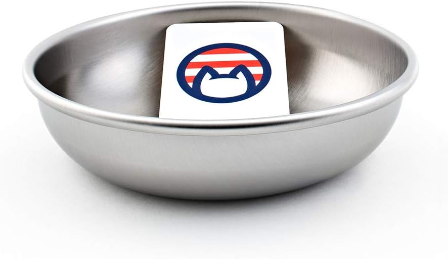 Four shallow stainless steel cat bowls for food and water – view 4