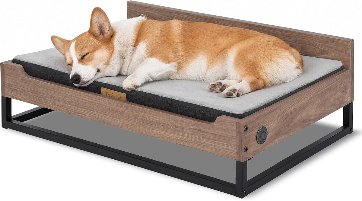 Raised wooden dog bed with metal legs and grey foam mattress – view 2