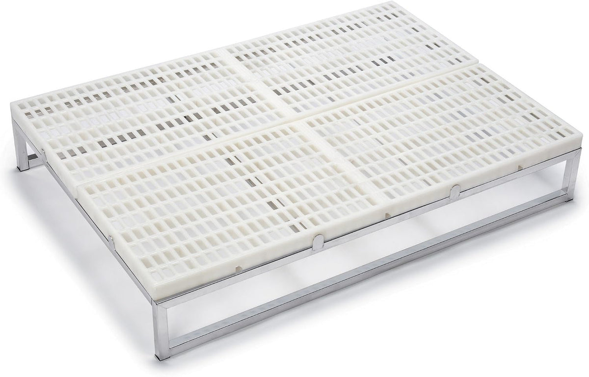 Raised plastic grid grooming tub rack with metal base for dog bathing