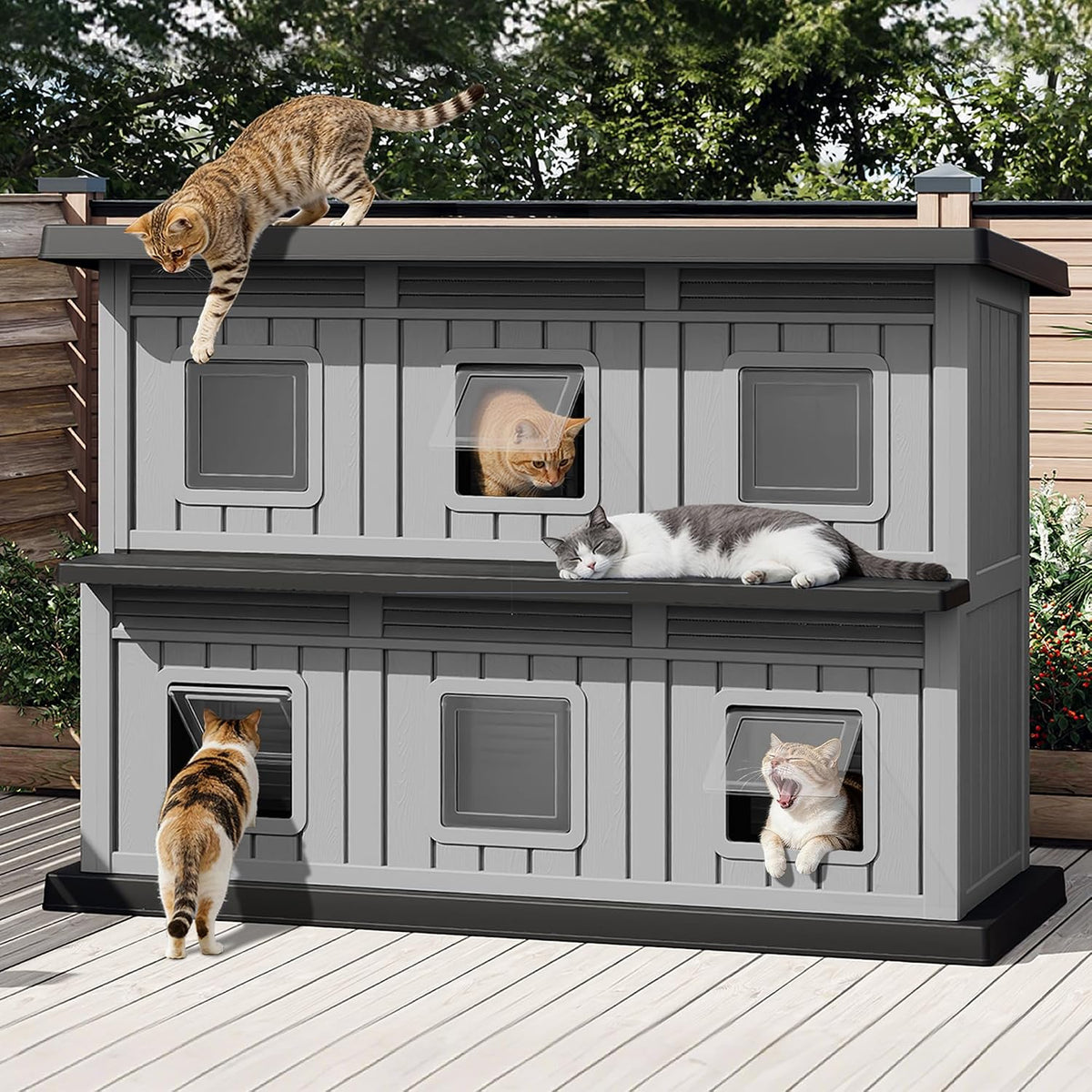 Insulated resin double-decker outdoor cat shelter with escape doors