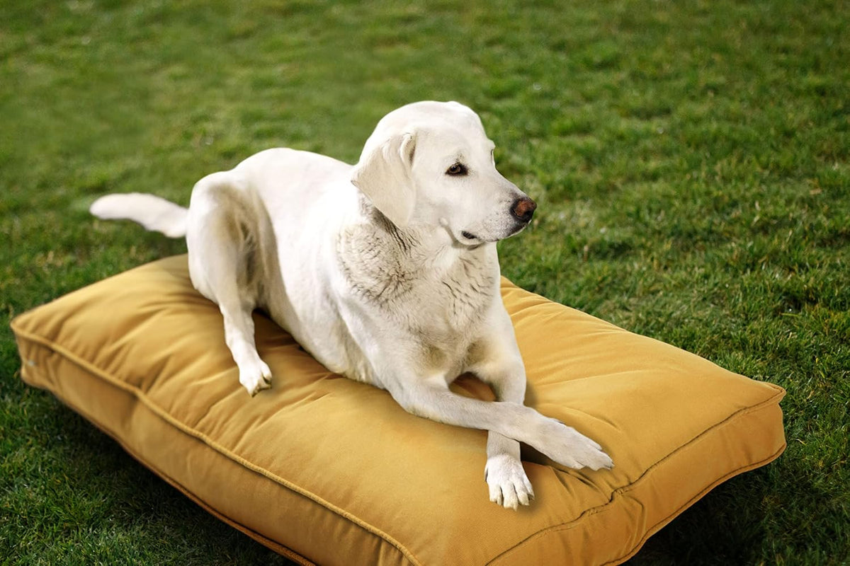 Cherry red double-sided dog bed mat for indoor and outdoor use – view 7