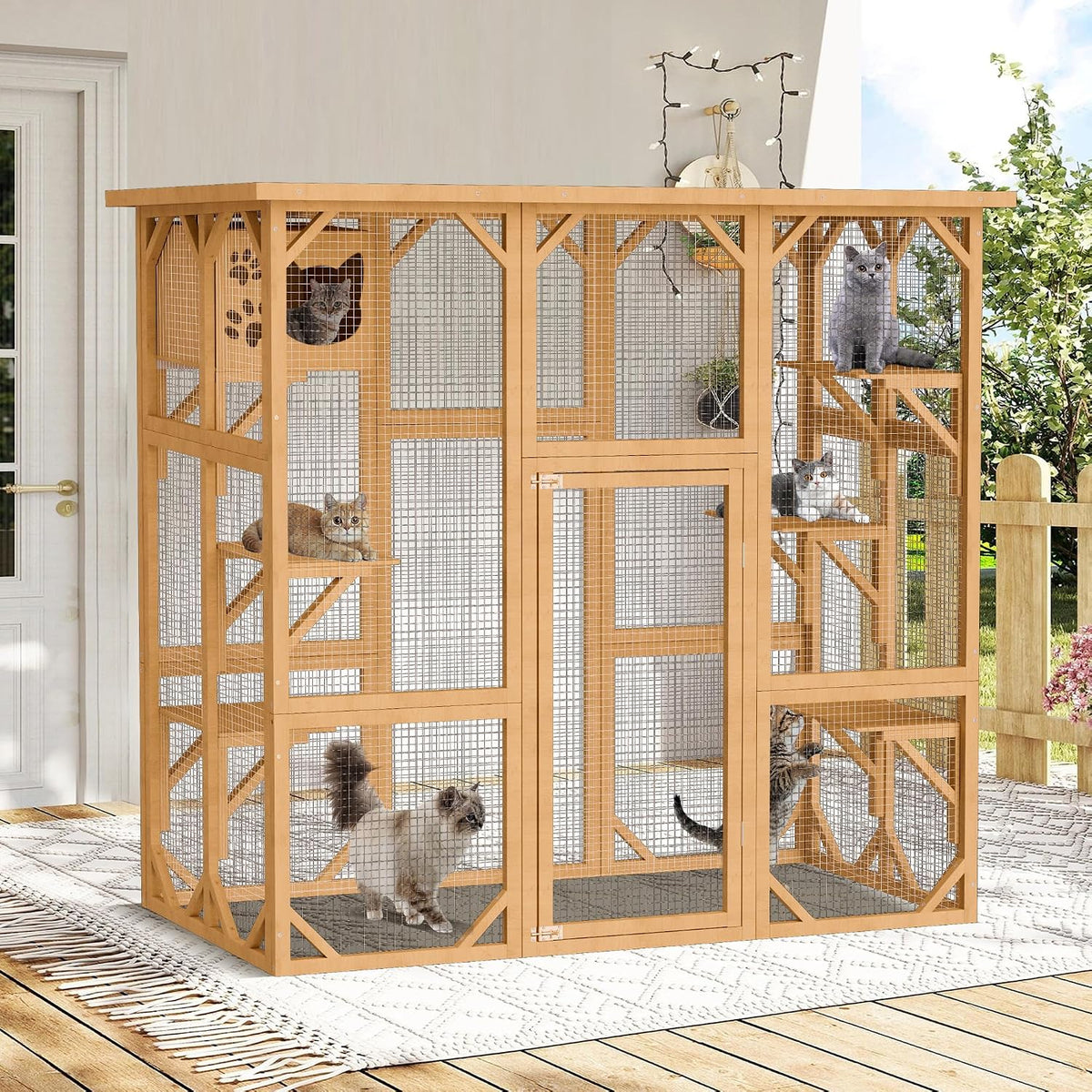 Burlywood wooden outdoor catio with resting box and asphalt roof